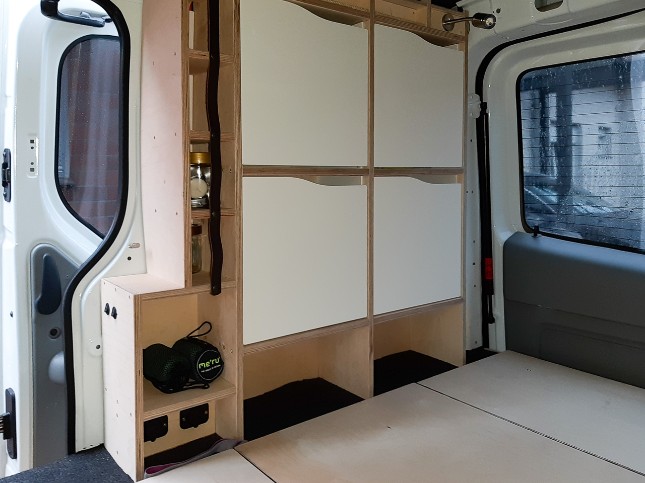 Schrank rechte Seite
